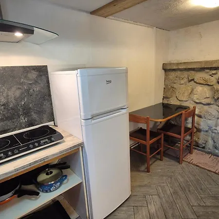 Garden Eco Cebelica キャンプ場