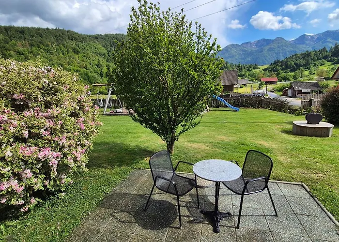 营地 Garden Eco Cebelica