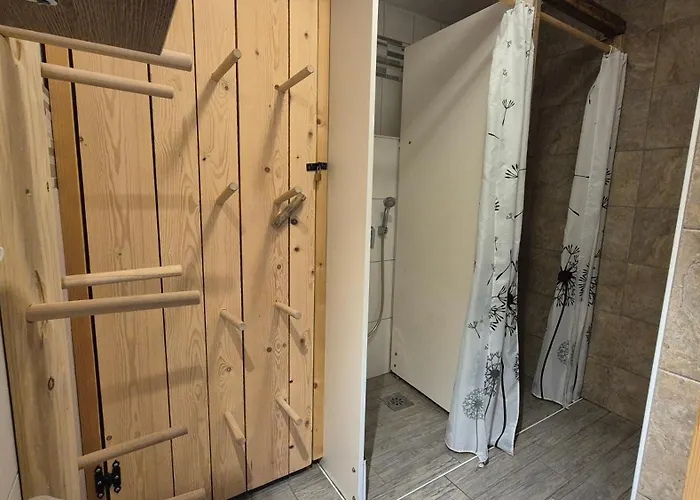 营地 Garden Eco Cebelica