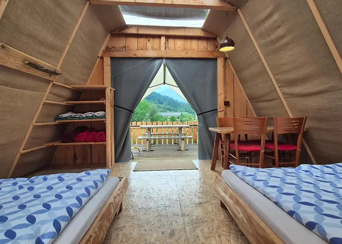 Garden Eco Cebelica 营地