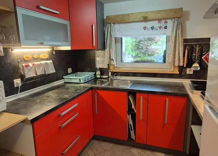 营地 Garden Eco Cebelica