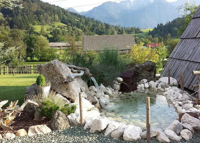 Garden Eco Cebelica 博希尼